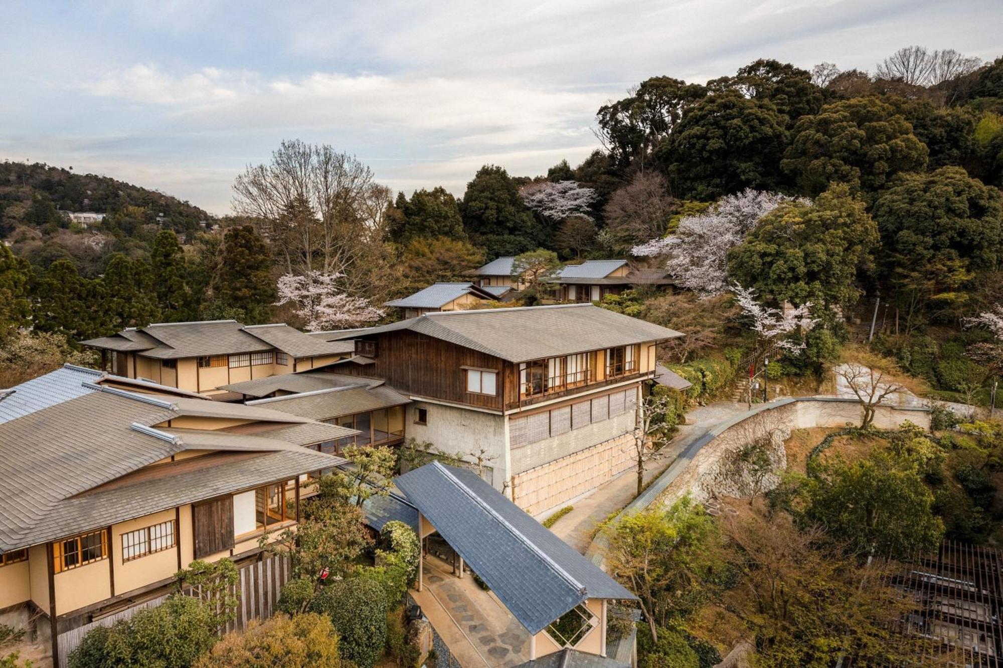 The Westin Miyako Kyoto Hotel Exterior photo